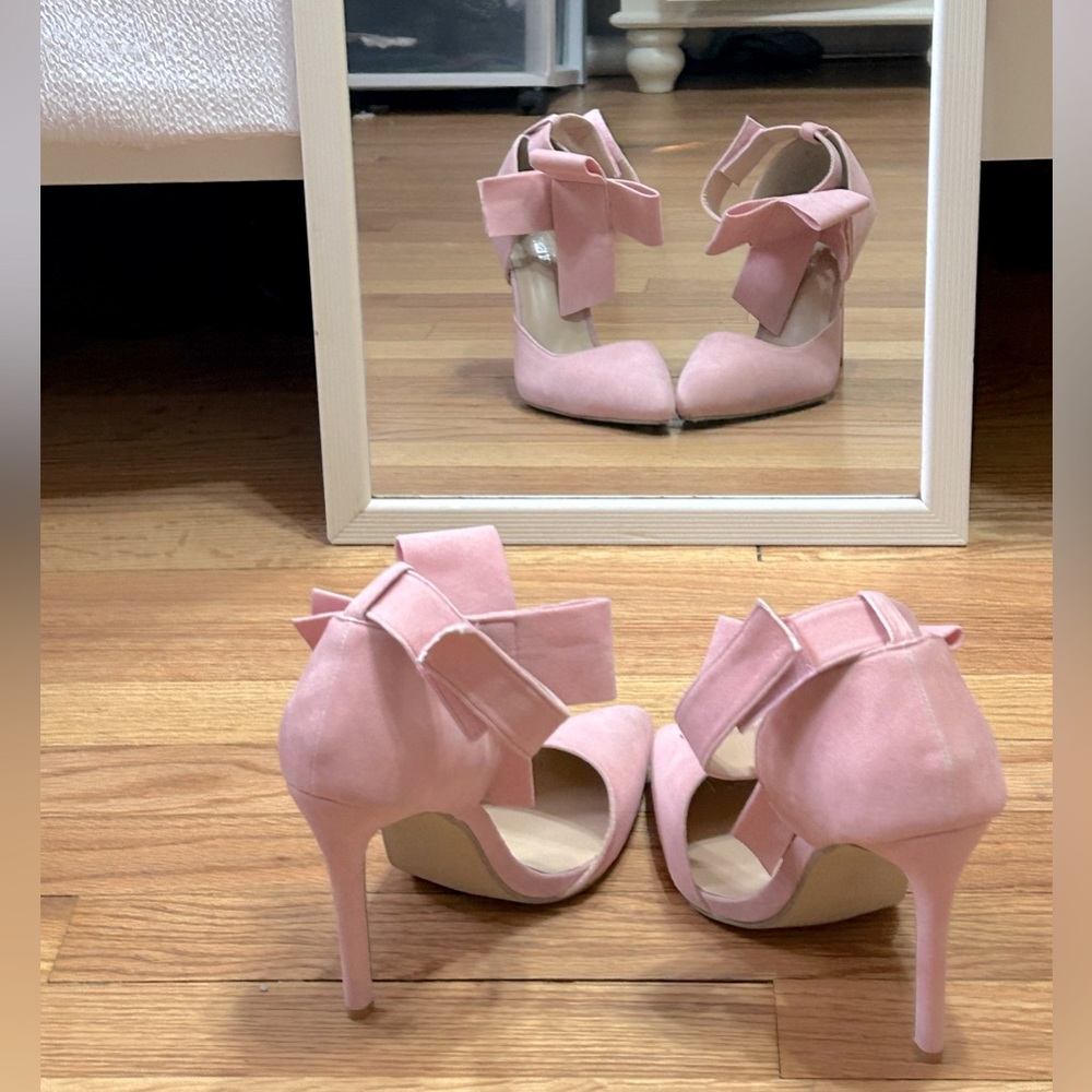 MAIERNISI JESSI Shoes. NOT WORN (outside).